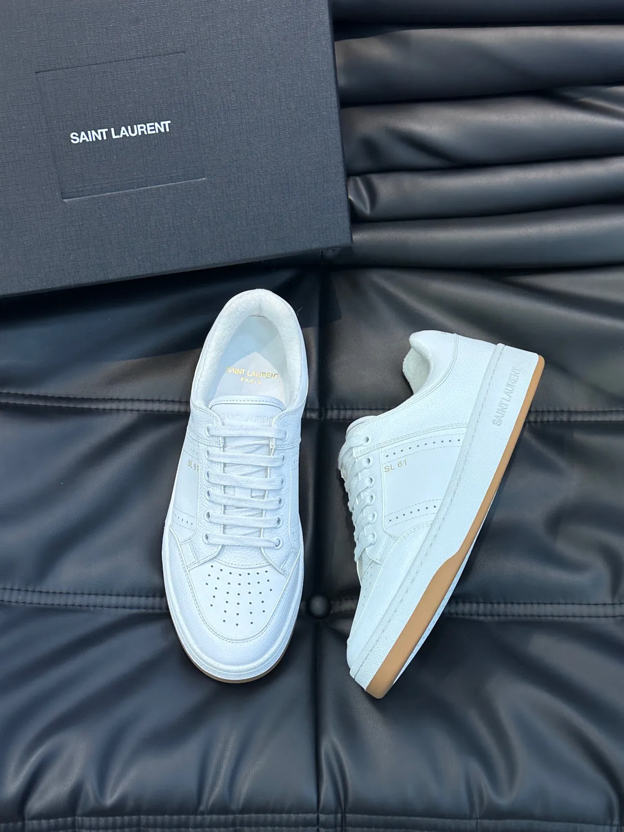 Saint Laurent SL 61 सफेद टेक्स्चर्ड लेदर लाइफस्टाइल स्नीकर 3