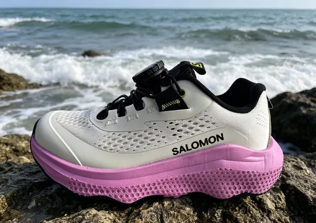 Salomon White Pink Mesh Upper BOA Dial Closure Running Shoes 3