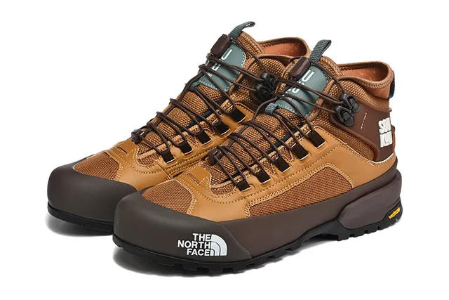 The North Face حذاء مشي بني بيج عالي الرقبة متين 13