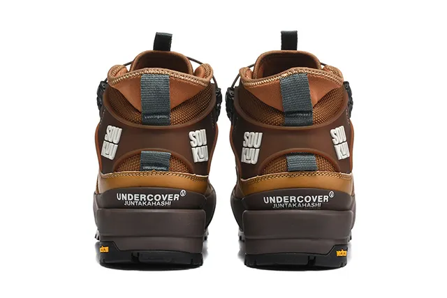 The North Face حذاء مشي بني بيج عالي الرقبة متين 17