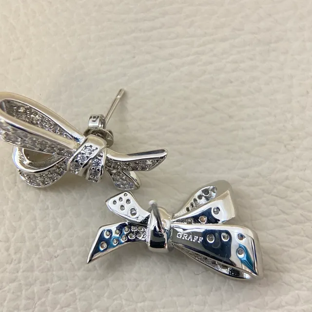 Tiffany & Co. 蝴蝶结镶钻耳环 5