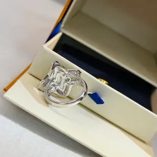 Tiffany & Co. चाँदी नीला खुला काम तारा प्रतीक पॉलिश धातु की अंगूठी