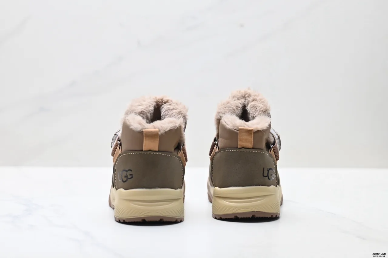 UGG Beige Brown Ankle-High Faux-Fur-Lined Snow Boots 16