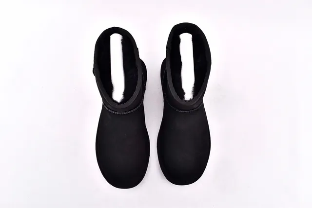 UGG Black Shearling-Lined Suede Upper Snow Boots 3