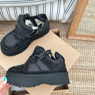 UGG أحذية الثلج السوداء البيضاء المنصة السميكة المبطنة بشرلينج