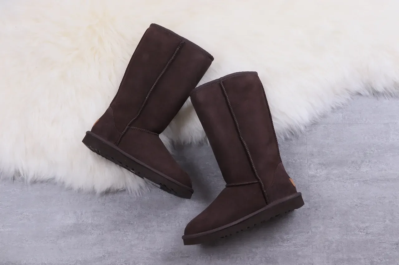 UGG 棕色黑色麂皮羊毛里膝靴 9