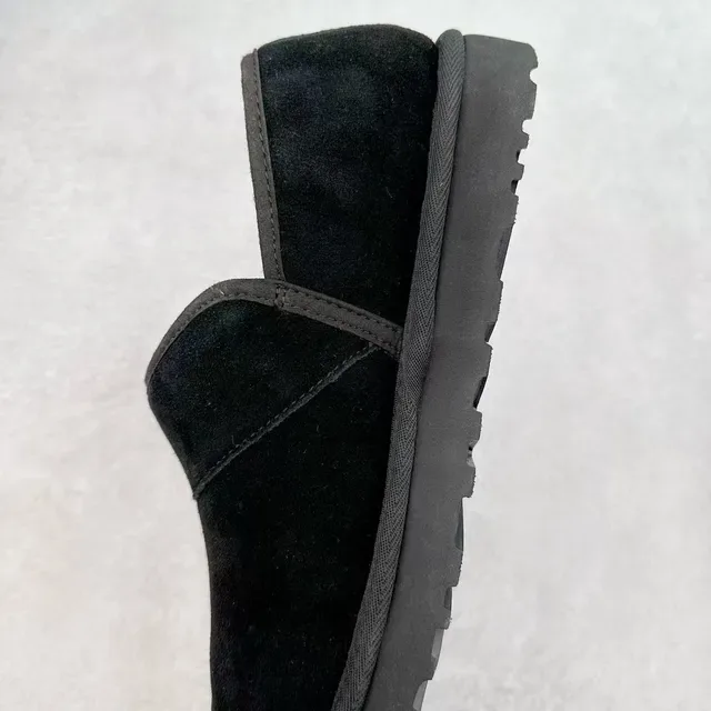 UGG Tasman 黑色羊毛绒鞋面 休闲鞋 7