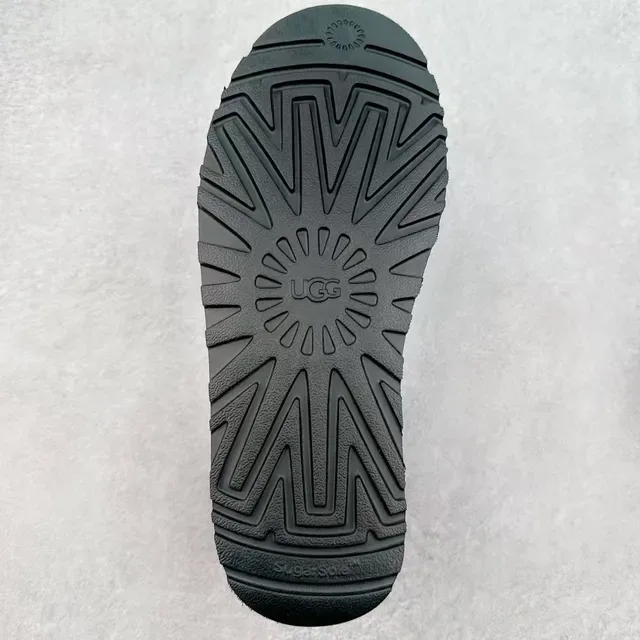 UGG Tasman 黑色羊毛绒鞋面 休闲鞋 9