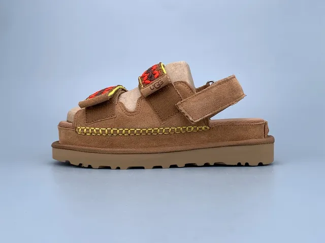 UGG Tasman Marrón Rojo Suela de Plataforma Correa Dual de Velcro Sandalias Casual 2