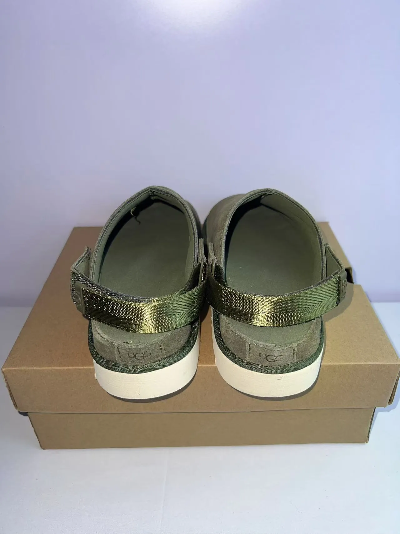 UGG Tasman 橄榄绿麂皮木屐 4