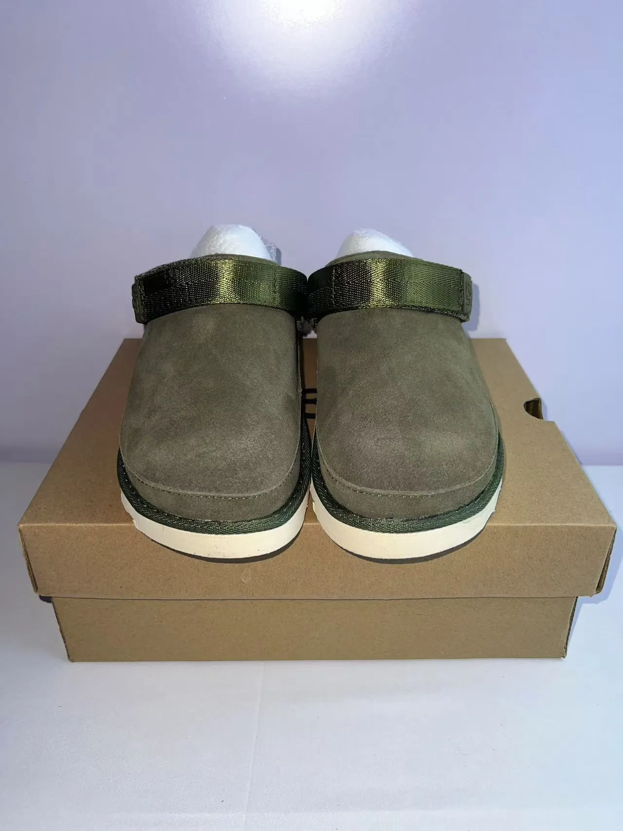 UGG Tasman 橄榄绿麂皮木屐 6