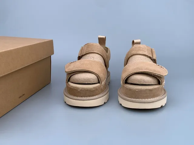 Sandales casuales à plateforme style Tasman en beige à double bride 9