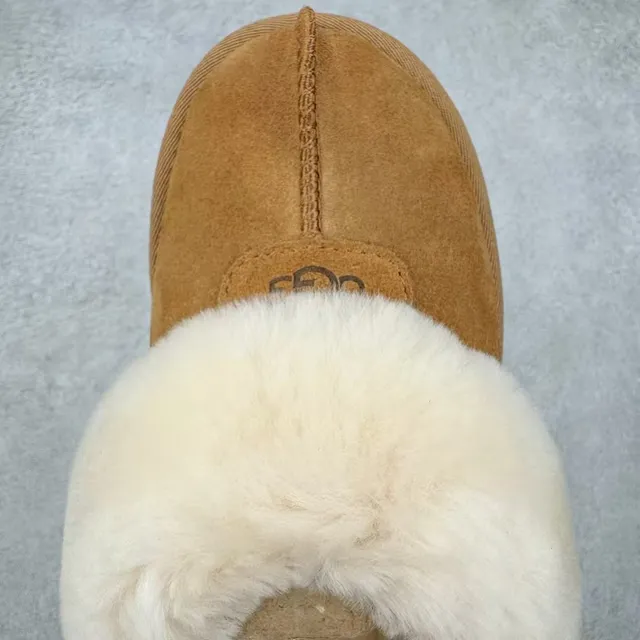 UGG Tasman Tan Piel de ante Forro de piel de cordero Suela con tacos Slippers 4