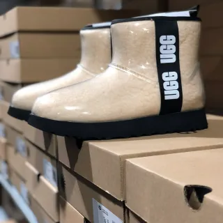 UGG Ultra Mini 透明羊毛雪靴