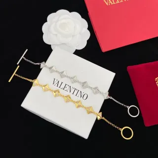 Valentino Rockstud stud de pirámide Pavé cristal pulsera toggle