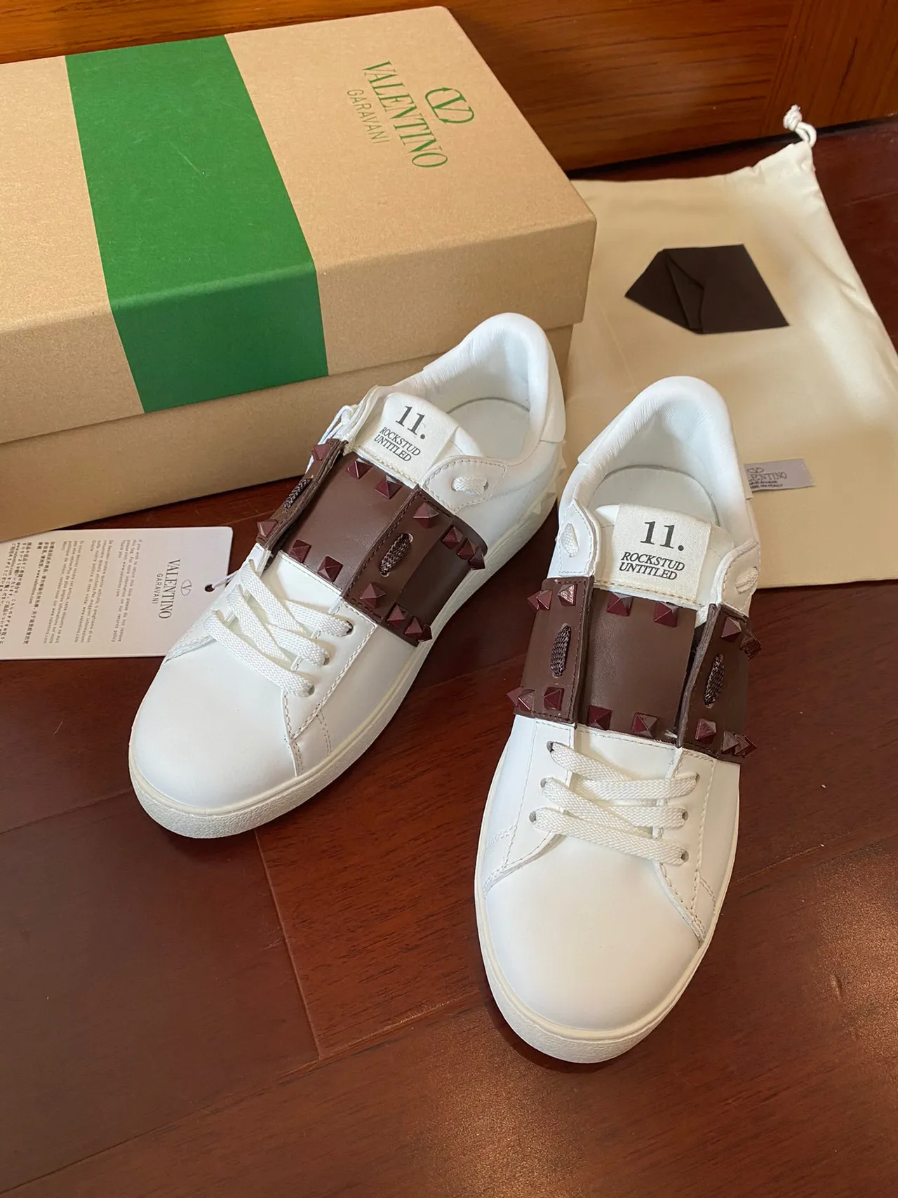 Valentino Rockstud Branco Marrom Couro Tira Stud-Accented Estilo de Vida Tênis 9