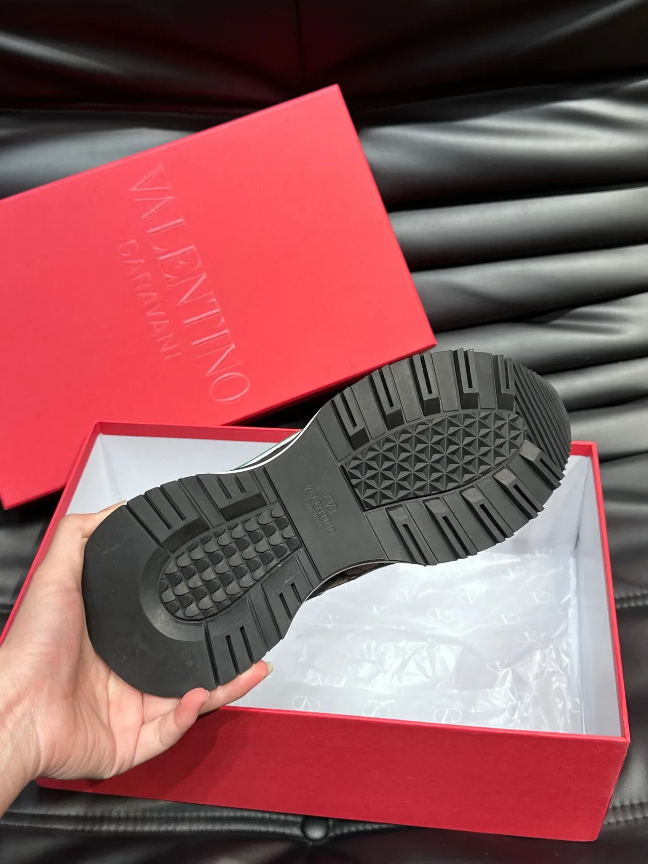 Valentino VLTN Runner সবুজ কালো Monogram Lifestyle Sneakers 9