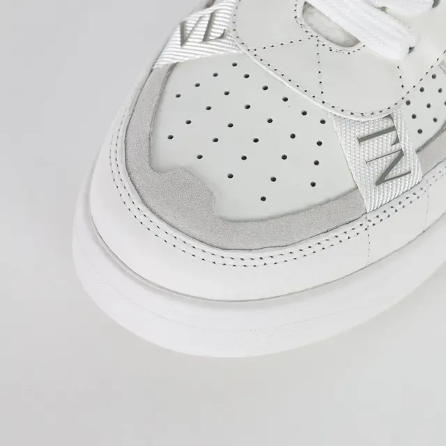 Valentino VLTN Sneaker White Gray Low-Top Pebbled Leather Lifestyle Sneakers 5