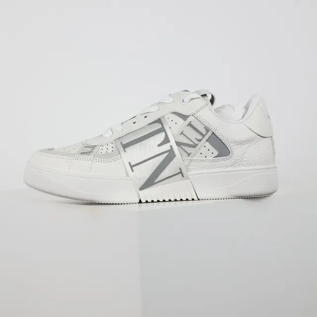 Valentino VLTN Sneaker White Gray Low-Top Pebbled Leather Lifestyle Sneakers 9