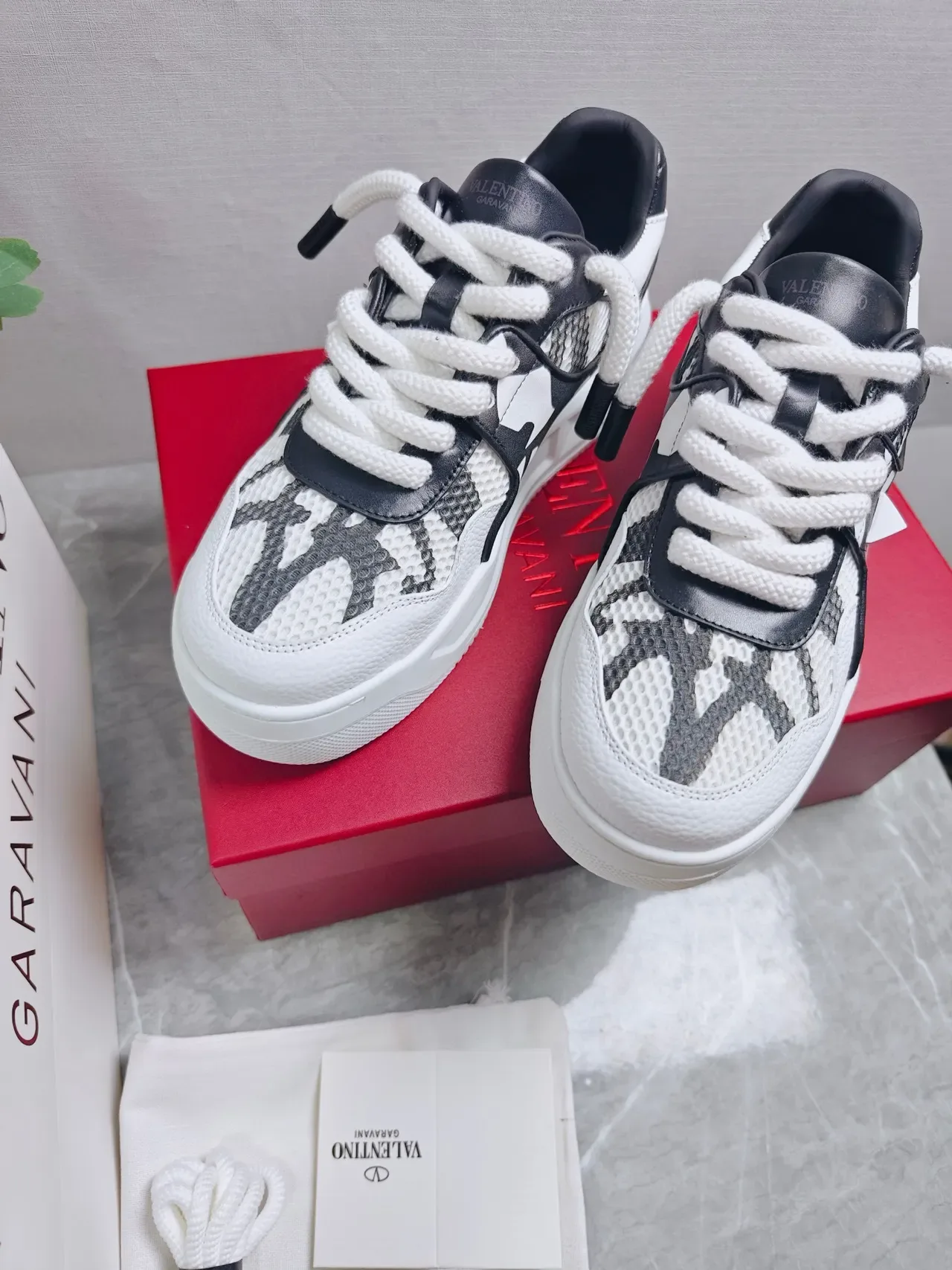 Valentino White Black Chunky Platform Sole Mesh And Leather Paneling Lifestyle Sneakers 2