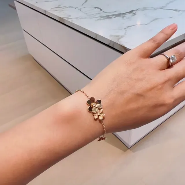 Van Cleef & Arpels Alhambra पाँच मोटिफ्स सोने और डायमंड ब्रेसलेट 3