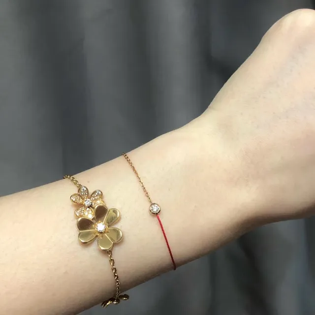 Van Cleef & Arpels Alhambra पाँच मोटिफ्स सोने और डायमंड ब्रेसलेट 4
