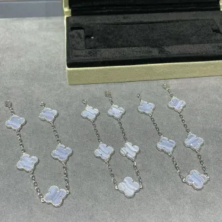 Van Cleef & Arpels Alhambra 五叶草 浅蓝色宝石 手链
