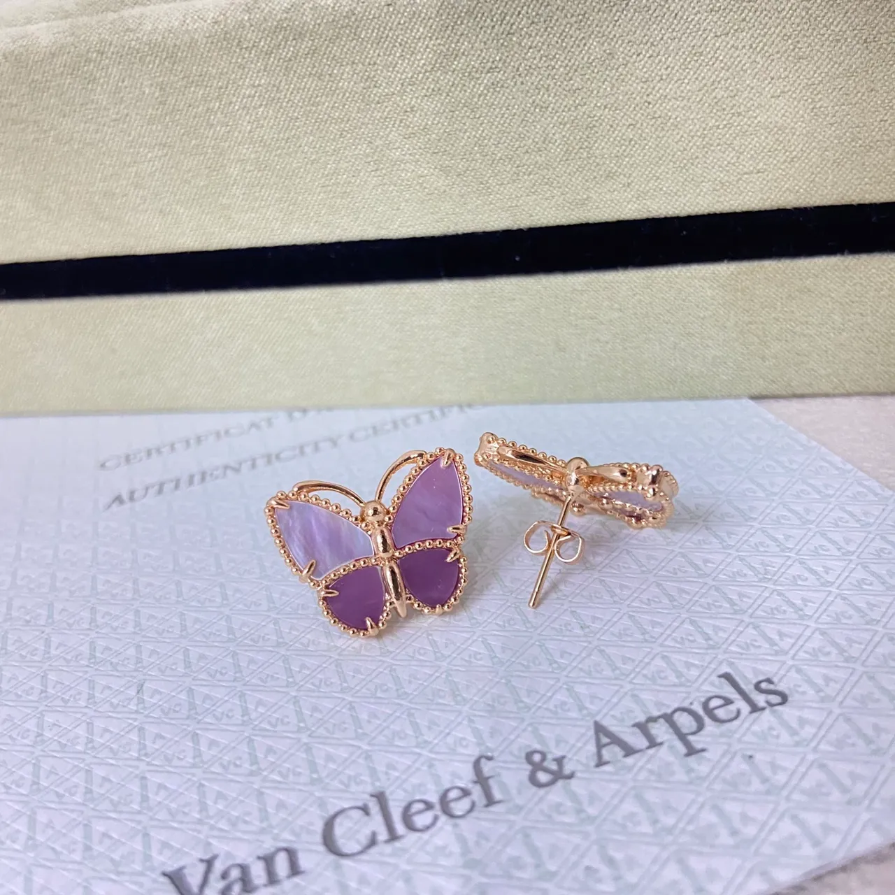 Van Cleef & Arpels Papillon 蝴蝶耳钉 4