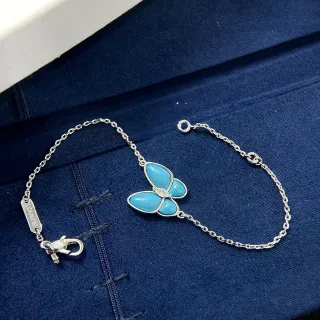 Van Cleef & Arpels Papillon 绿松石和钻石蝴蝶手链