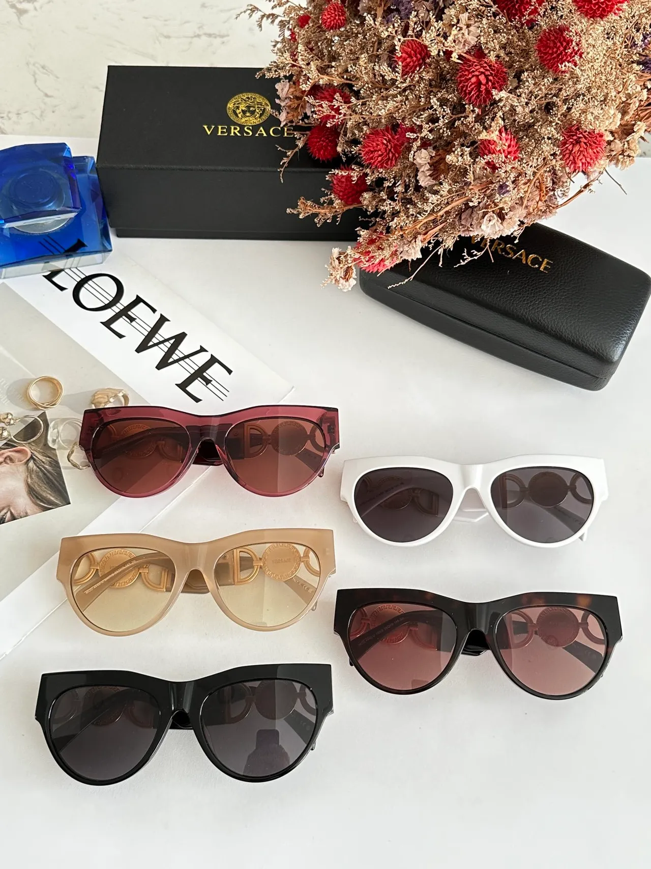 Versace Chain Reaction Beige Acetate Medusa Hardware lunettes de soleil 4