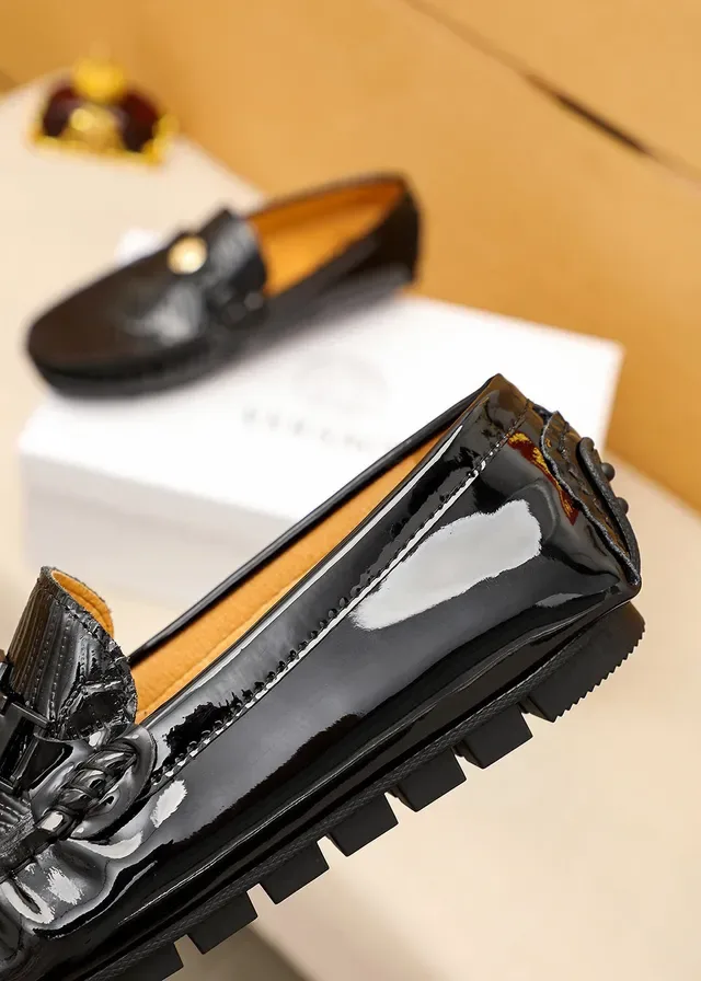 Versace Chain Reaction Black Gold Patent Leather Embossed Palm-Leaf Texture Loafer 5