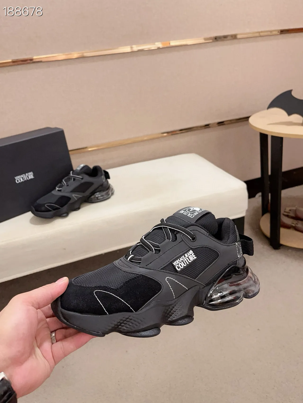 Versace Chain Reaction أحذية رياضية سوداء شفافة كعب سميك 5