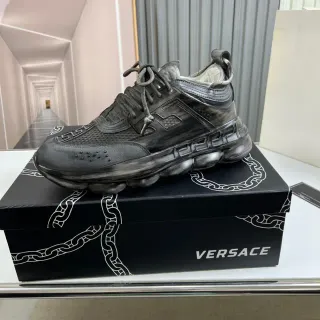 Versace Chain Reaction Distressed 黑色厚底鞋