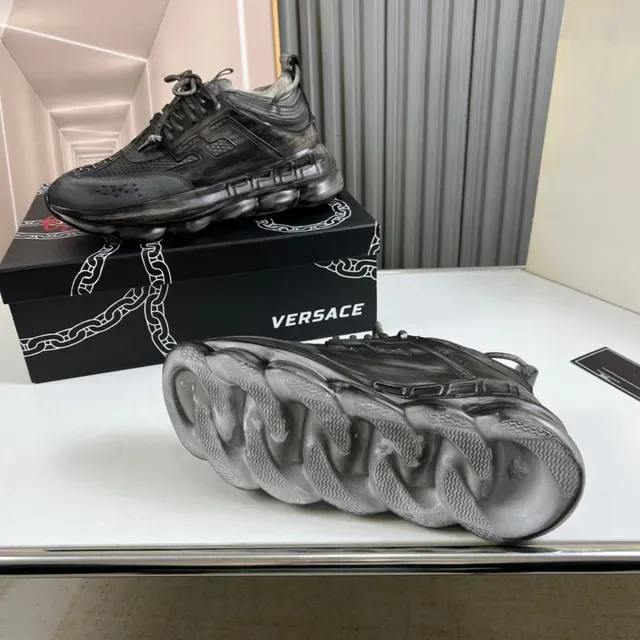 Versace Chain Reaction Distressed Tênis Chunky Pretos 3