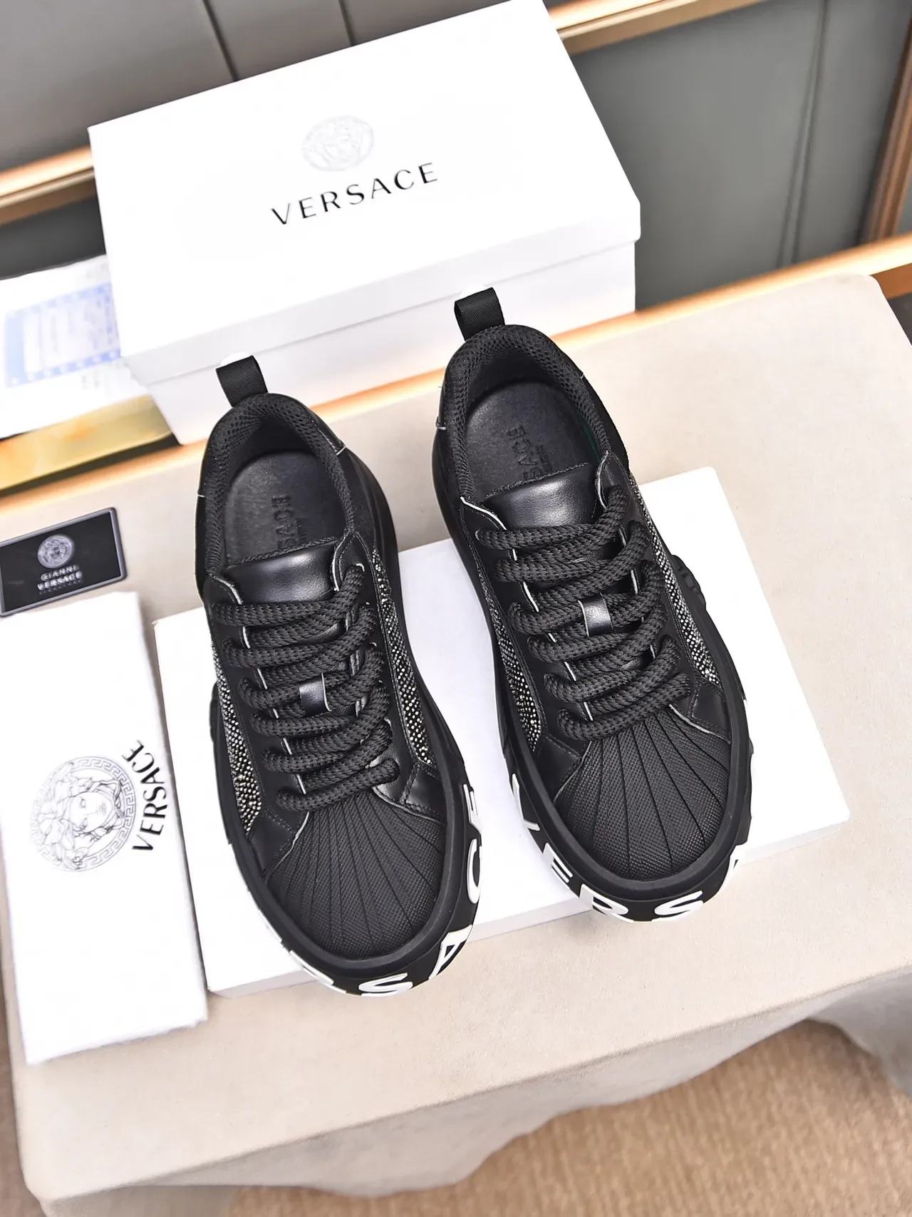 Versace Chain Reaction Zapatillas Lifestyle Negro Rhinestone Embellished 3