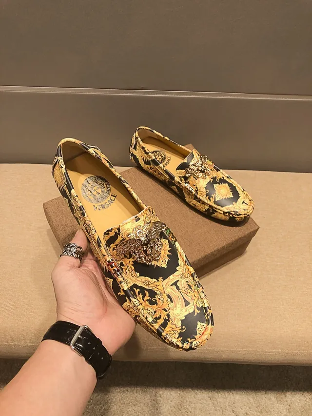 Versace Greca Odissea impression baroque Medusa mocassins 4
