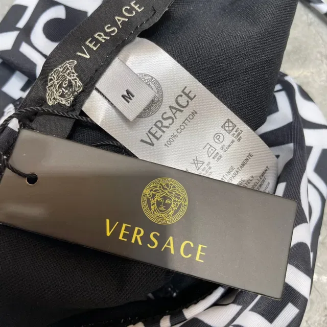 Versace Logo Print Top Halter Triangulaire Noir Blanc Maillot de Bain 5