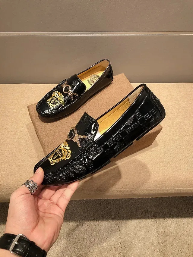 Versace Medusa Mocassins Preto Dourado Bordados 5