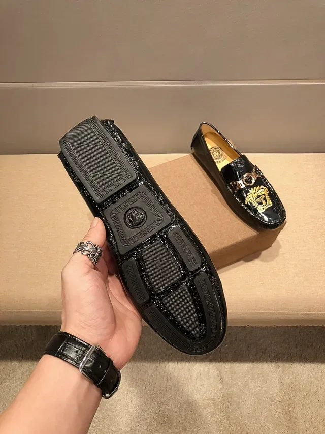 Versace Medusa Mocassins Preto Dourado Bordados 6