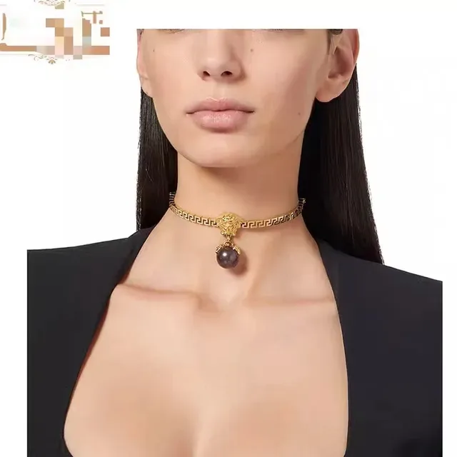 Versace Medusa मोती की कंगन सोने काला सिर आकर्षण यूनानी कुंजी बैंड कंगन 2