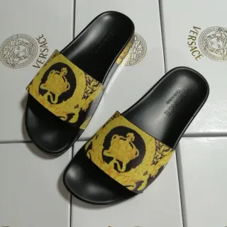 Versace Medusa Slide 黑色和黄色拖鞋