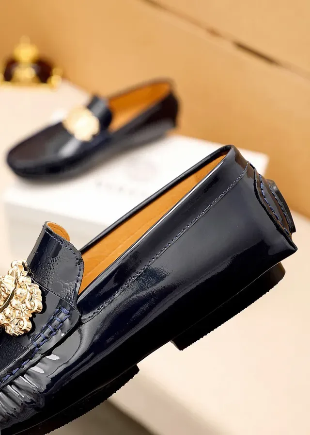Versace Odissea أسود ذهبي جلد تمساح مصبوغ patent embossed مع buckle Medusa و hardware موسين 3