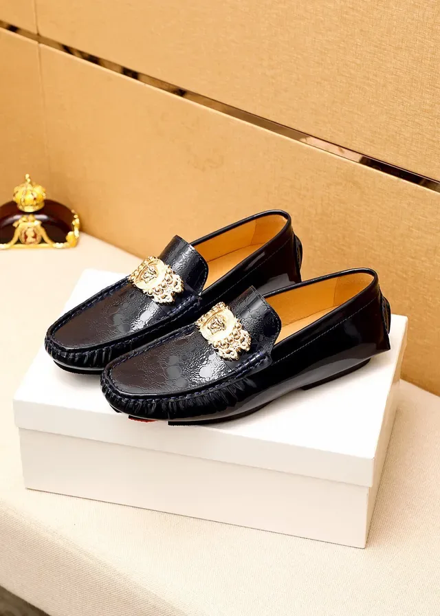 Versace Odissea أسود ذهبي جلد تمساح مصبوغ patent embossed مع buckle Medusa و hardware موسين 8