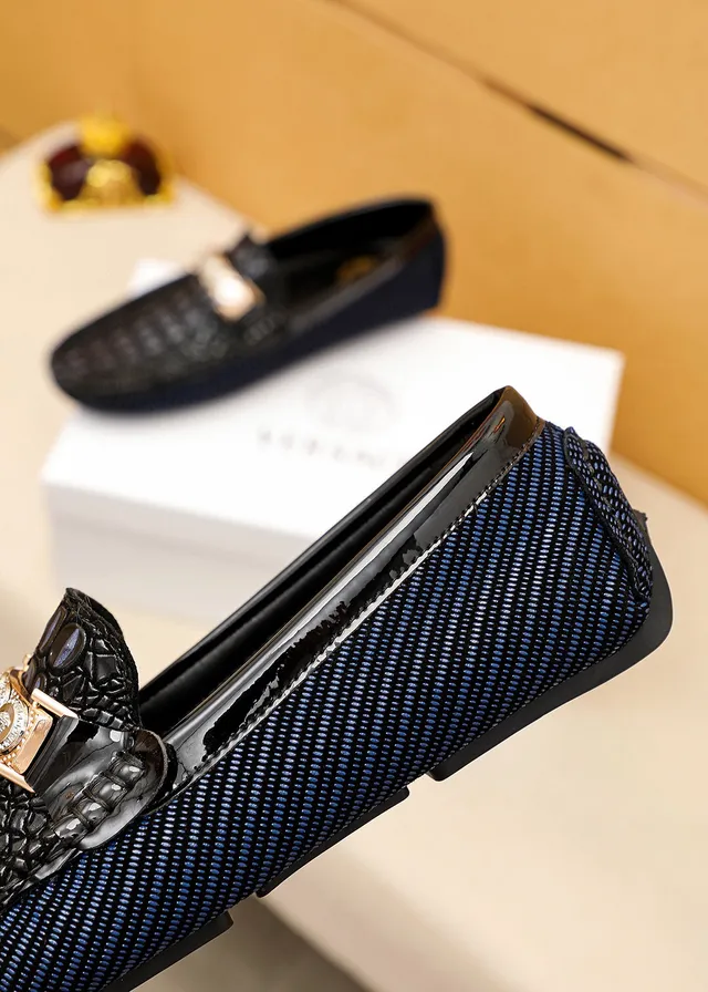 Versace Odissea Black Navy Crocodile-Embossed Leather Ribbed Fabric Sole Loafer 4
