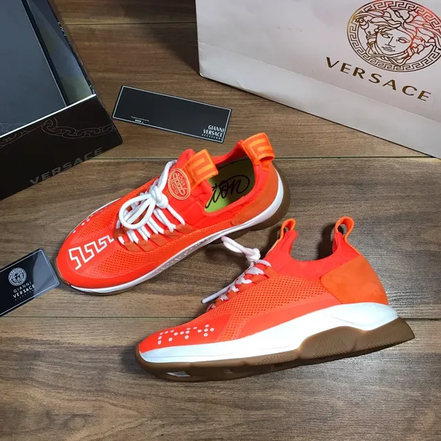 Versace Odissea حذاء رياضي أسلوب حياة برتقالي شبكي وسويدي 5