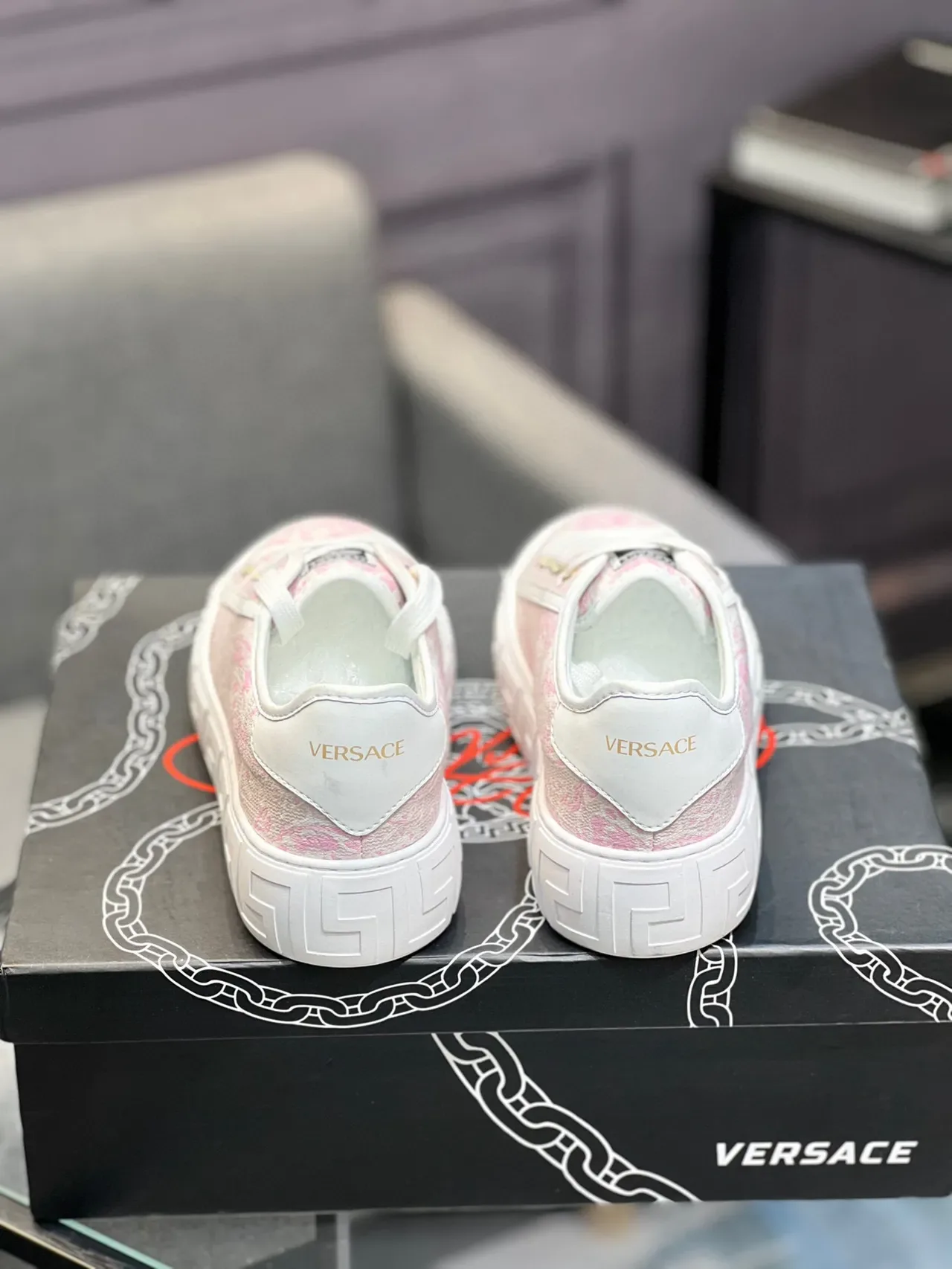 Versace Pink White Floral Jacquard Upper Rubber Sole Lifestyle Sneakers 2