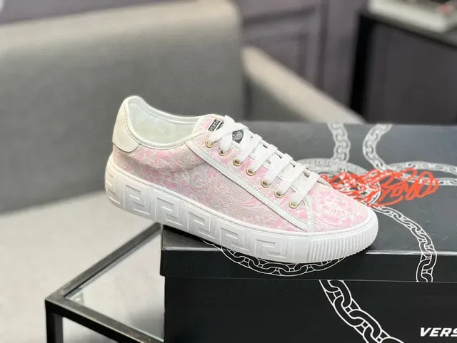 Versace Pink White Floral Jacquard Upper Rubber Sole Lifestyle Sneakers 5