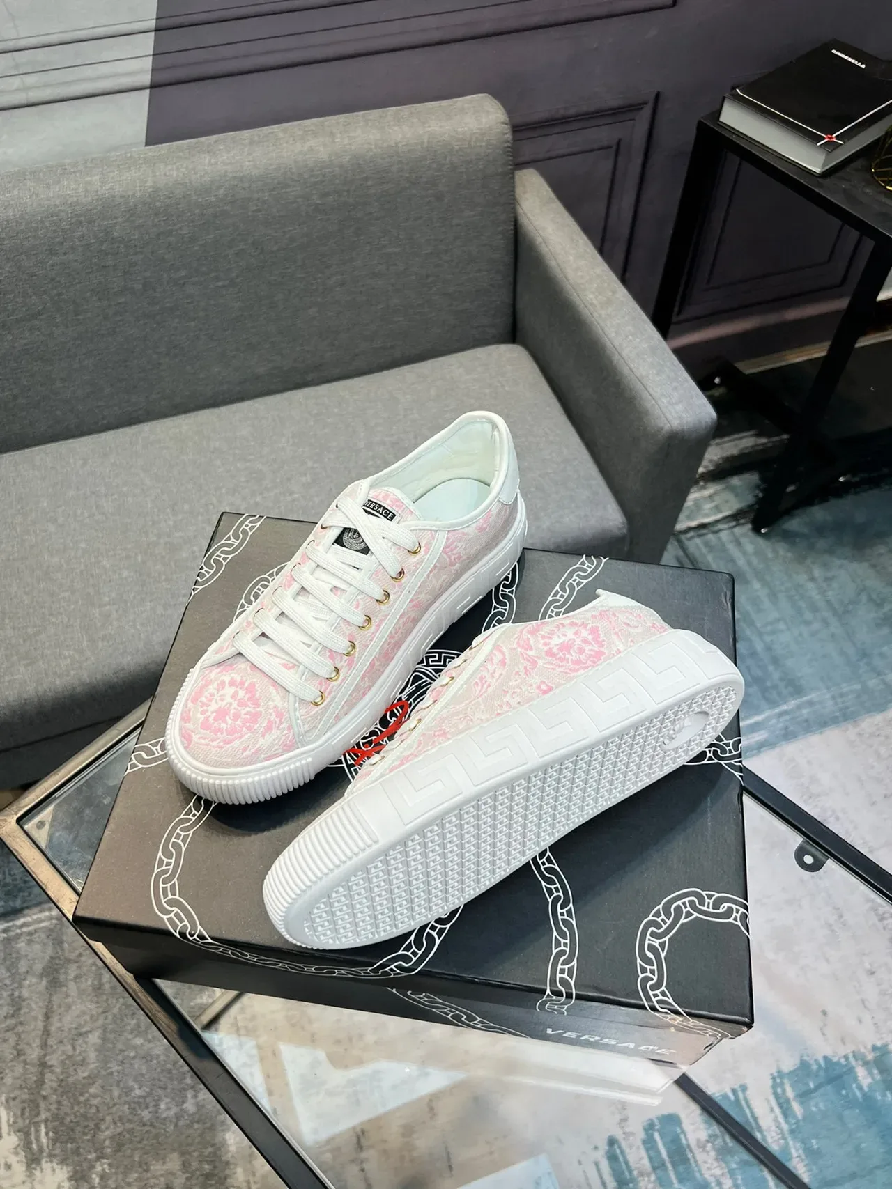 Versace Pink White Floral Jacquard Upper Rubber Sole Lifestyle Sneakers 9