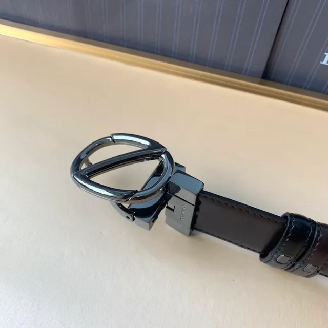 Zegna Negro Plata Hebilla Geométrica Pulida de Cuero Cinturón 3