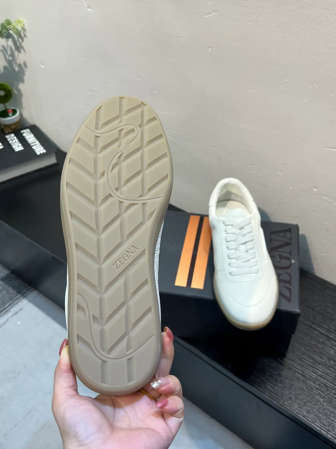 Zegna 白色纹理皮革生活方式运动鞋 9
